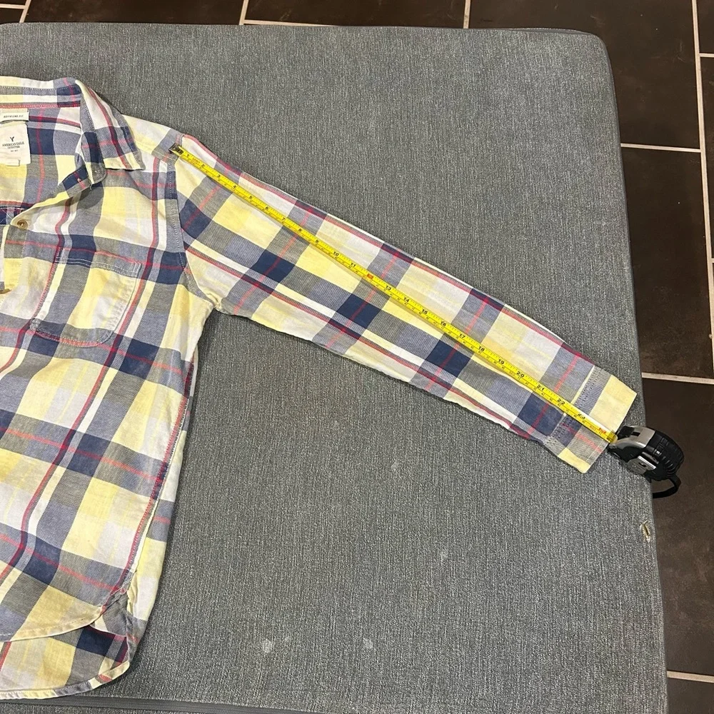 American Eagle Outfitters Flannel Womens Light Yellow & Blue Flannel Size Large - Picture 6 of 7